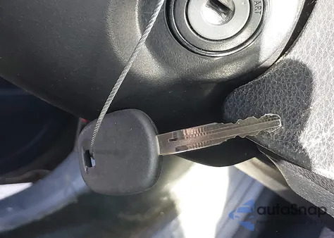 2015 Toyota Corolla L z USA, uszkodzony, nr VIN 5YFBURHE7FP225435